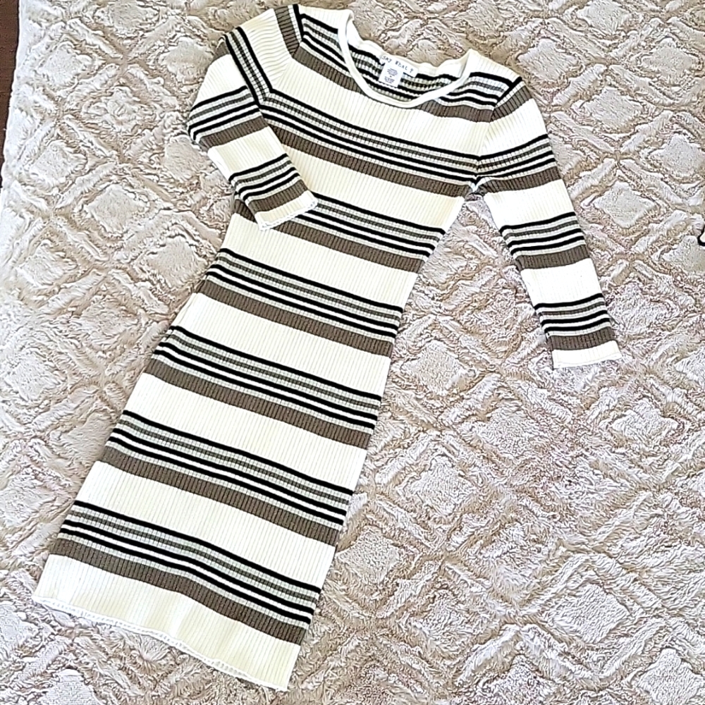 Body-hugging Sweater Dress